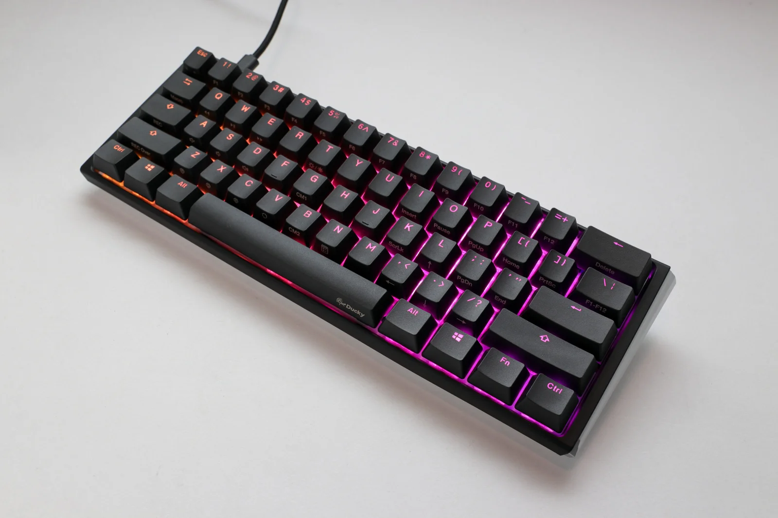 Ducky One 3 60% tastatūra (melna) attēls 3