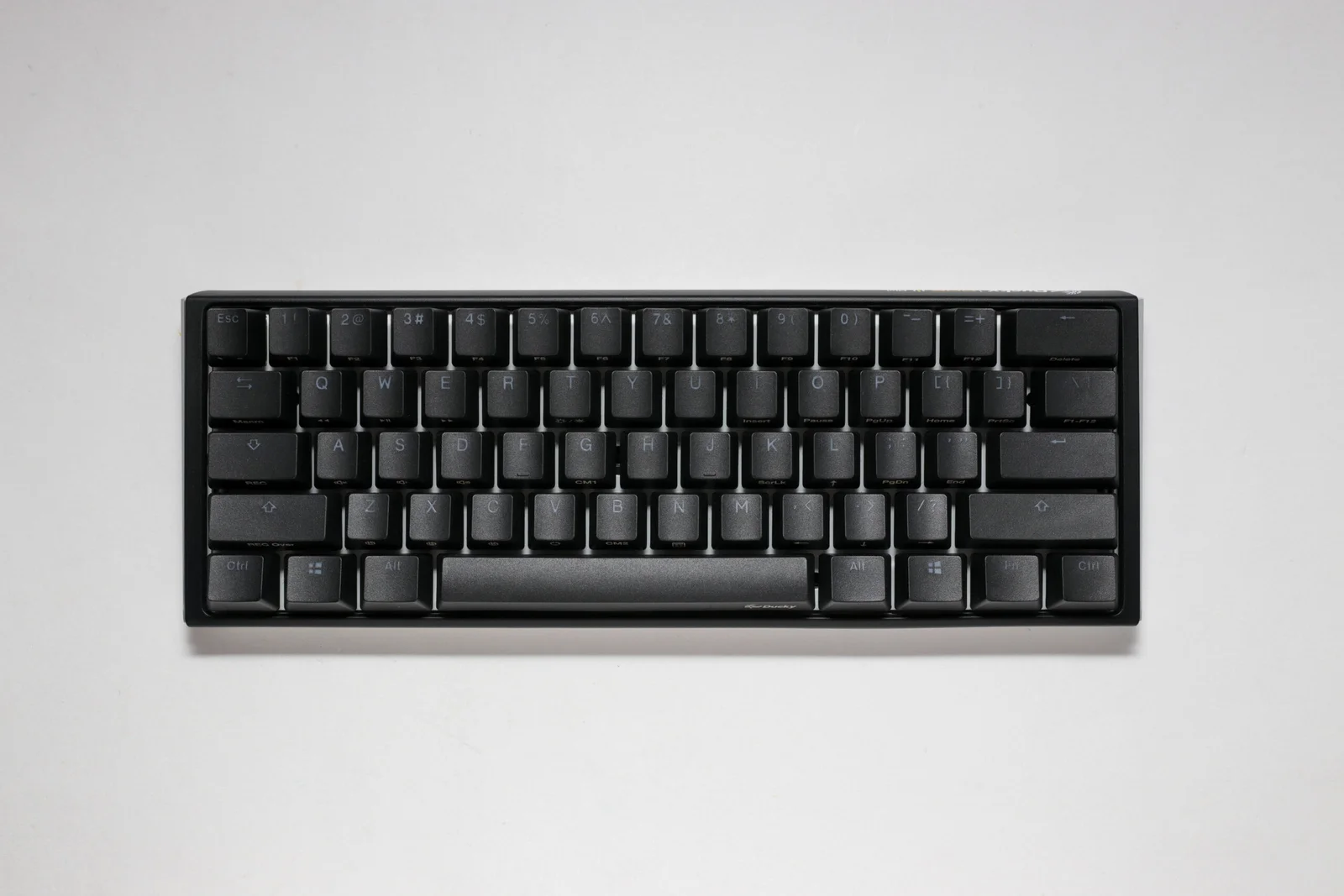 Ducky One 3 60% tastatūra (melna) attēls 4