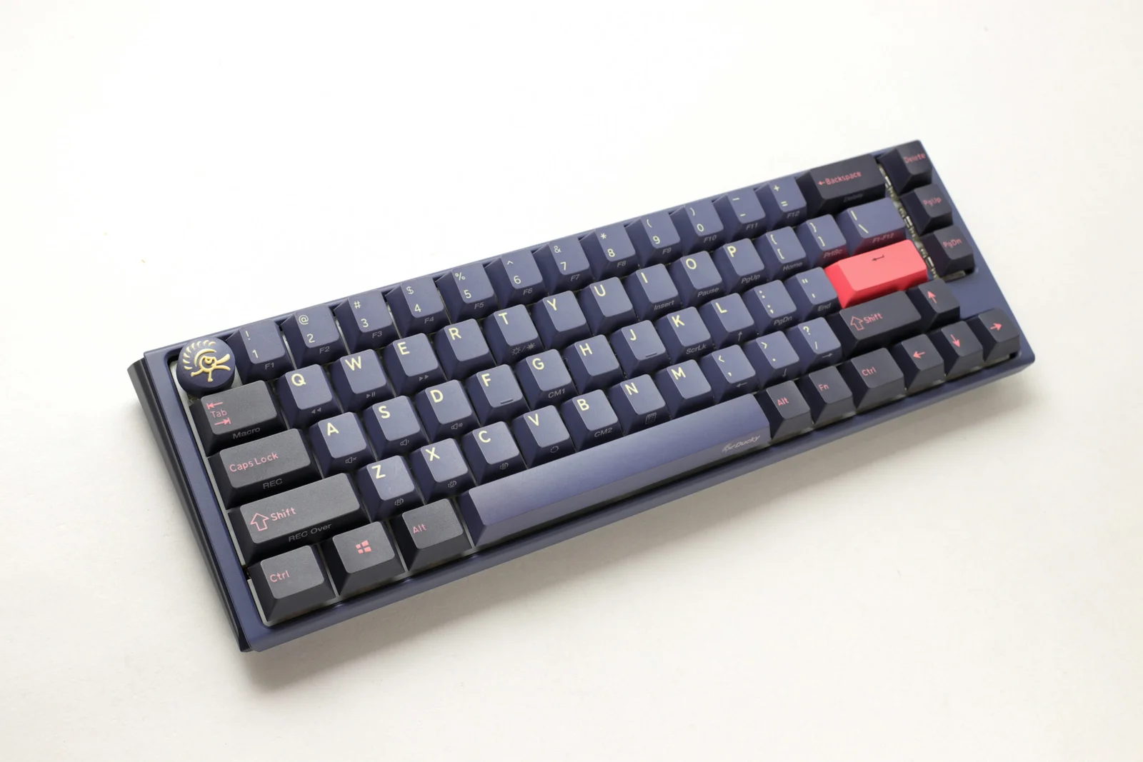 Ducky One 3 65% Cosmic Blue mehāniskā tastatūra attēls 4