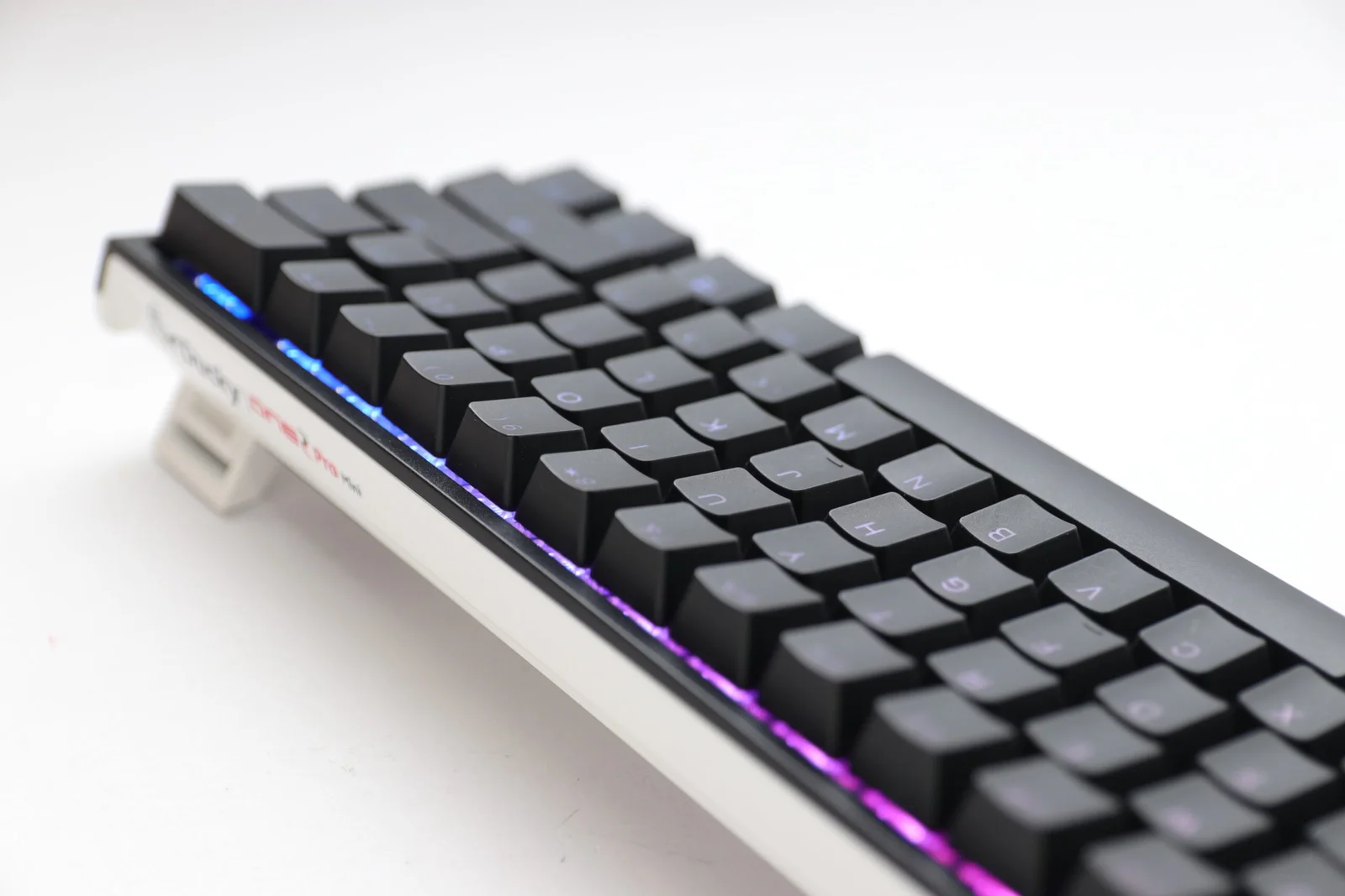 Ducky One 2 Pro RGB 60% tastatūra (melna) attēls 2