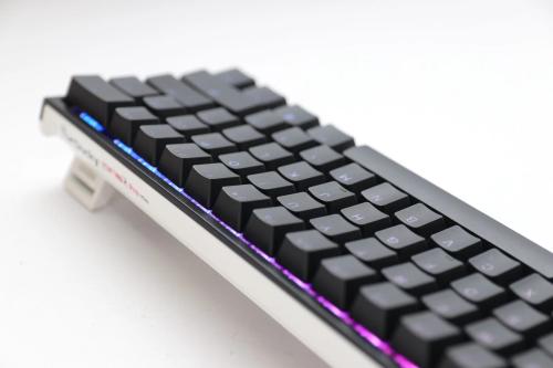 Ducky One 2 Pro RGB 60% klaviatuur (must) — foto